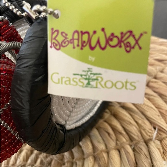 Grass Roots Creations Tractor [Beadworx Sculpture] Red - Picture 5 of 6